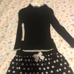 2 piece set brand new with tags. Size 5/6